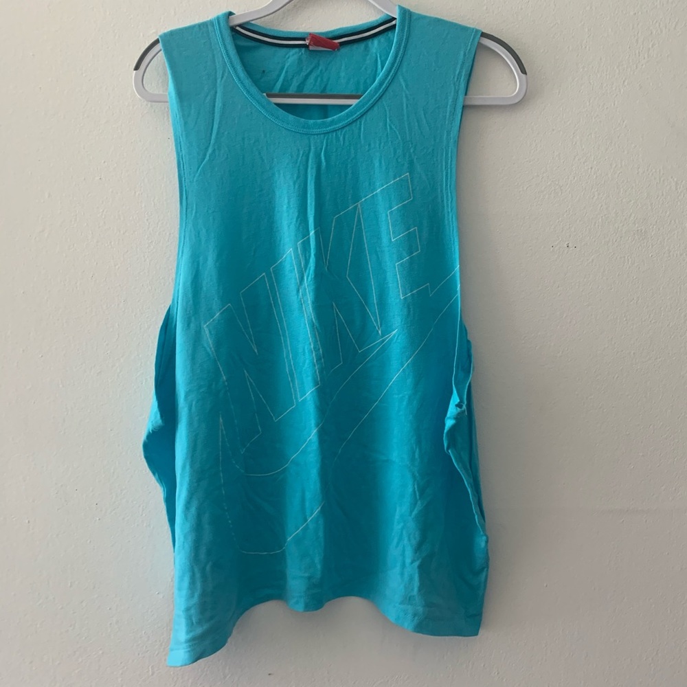 Nike tank top size XL women’s